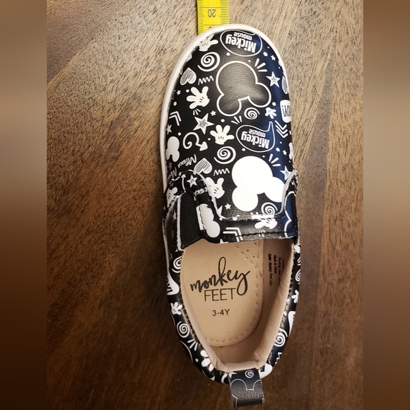 Disney Kids Shoes Mickey Mouse Black and White Size 13 - Picture 16 of 16